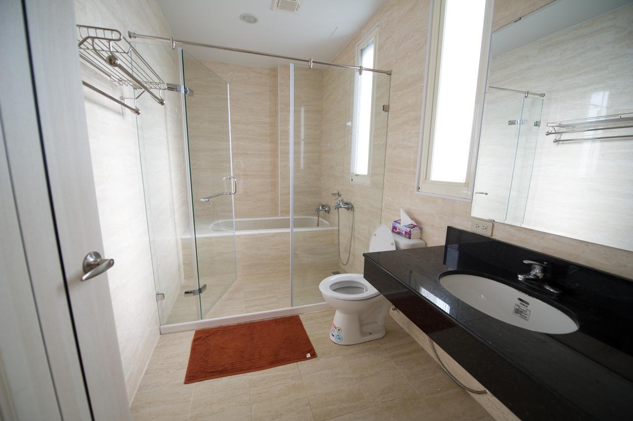 Shan Bian 52 Homestay Fengshan  Экстерьер фото